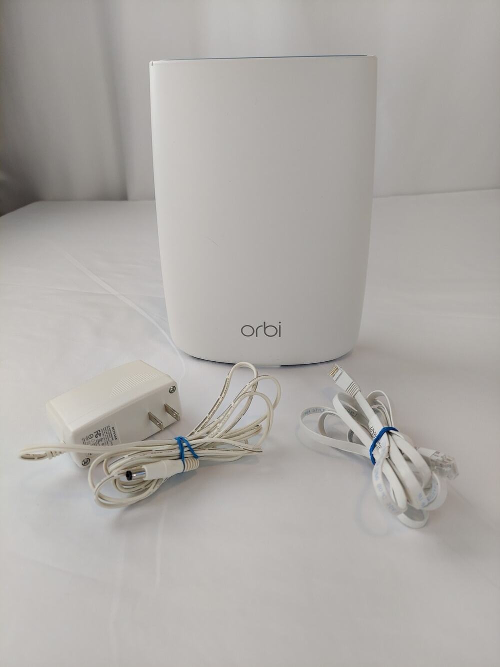 Netgear Orbi RBR50v2 Router AC3000 Tri-Band Mesh Wi-Fi Working